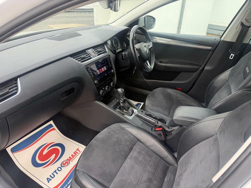Skoda Octavia 2.0 Tsi Laurin Klement Dsg Euro 6 Ss White #14