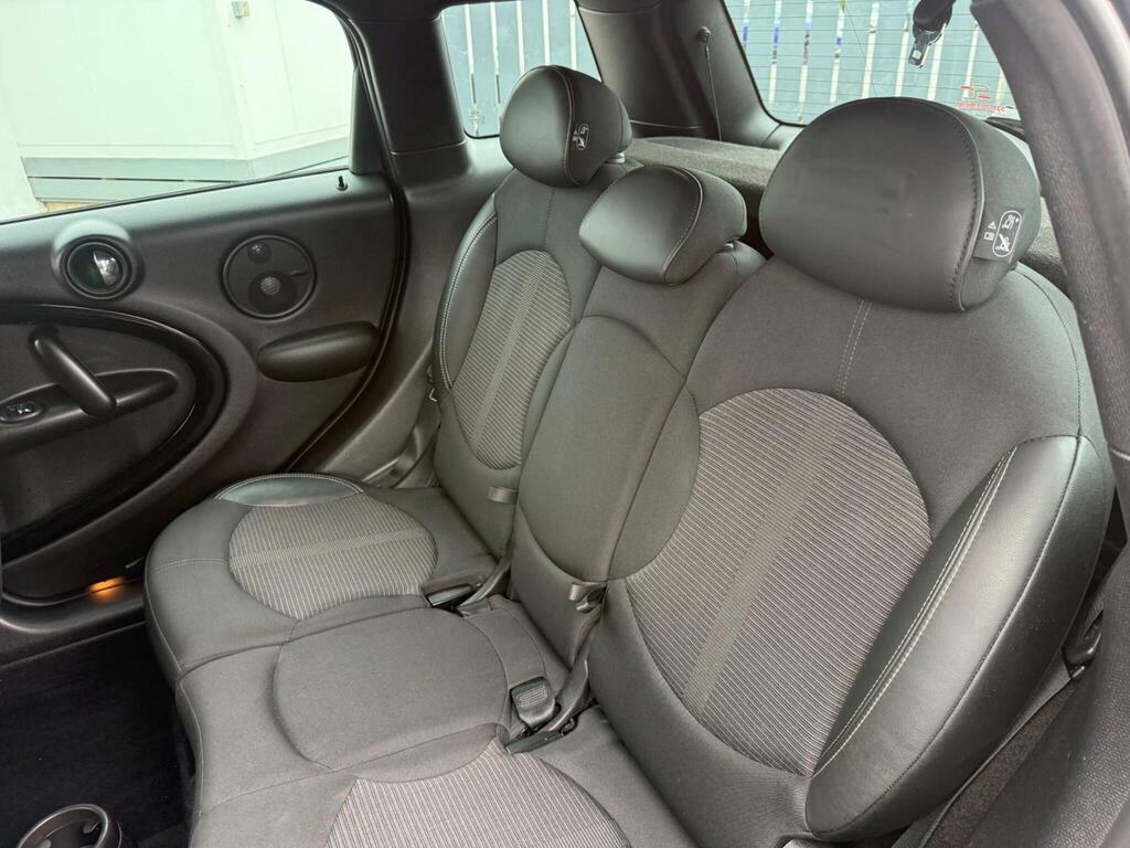Mini Countryman Suv 1.6 Cooper D All4 Countryman 201515 Red #13