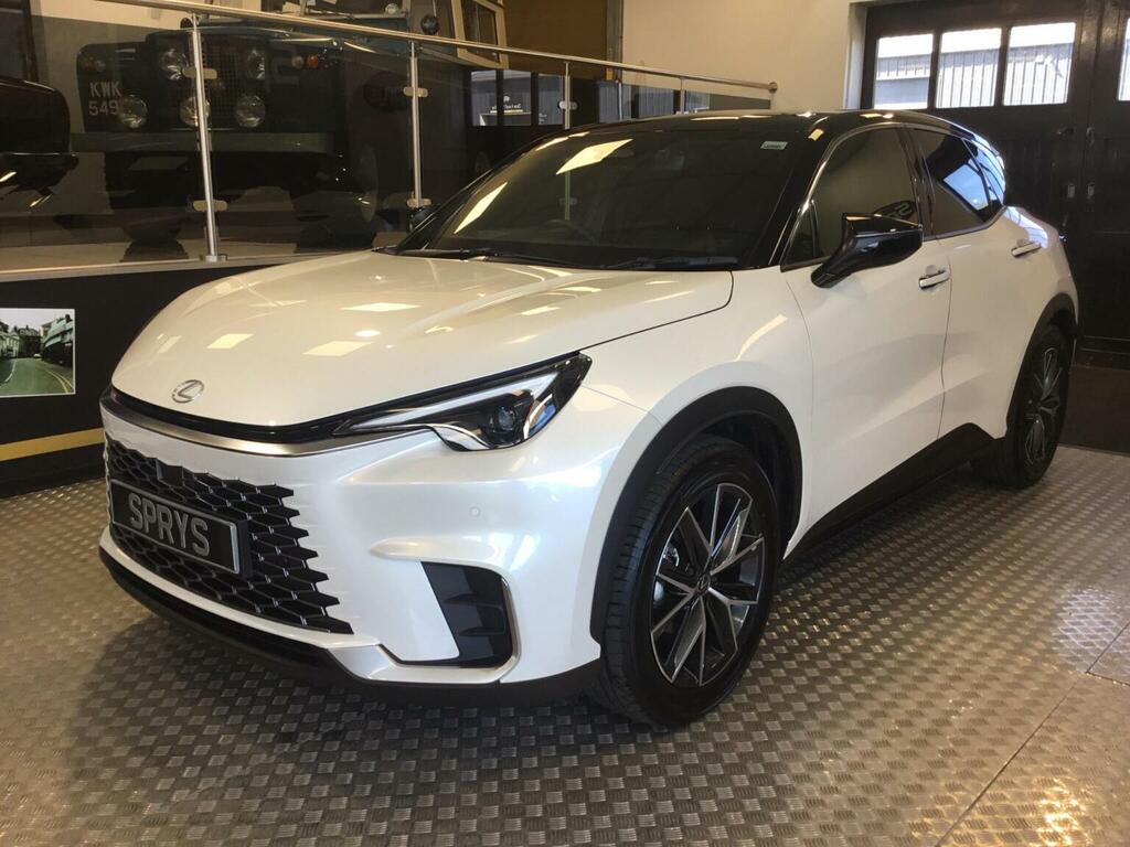 Lexus LBX 1.5 Vvt-ie Premium Plus E-cvt Euro 6 Ss White #4