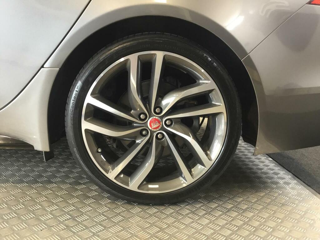 Jaguar XF 2.0D Mhev R-dynamic S Sportbrake Euro 6 5-Doo  #7
