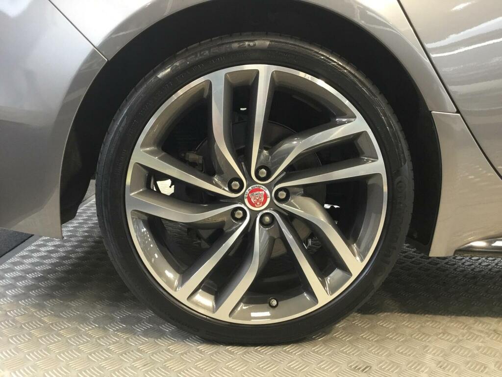 Jaguar XF 2.0D Mhev R-dynamic S Sportbrake Euro 6 5-Doo  #8