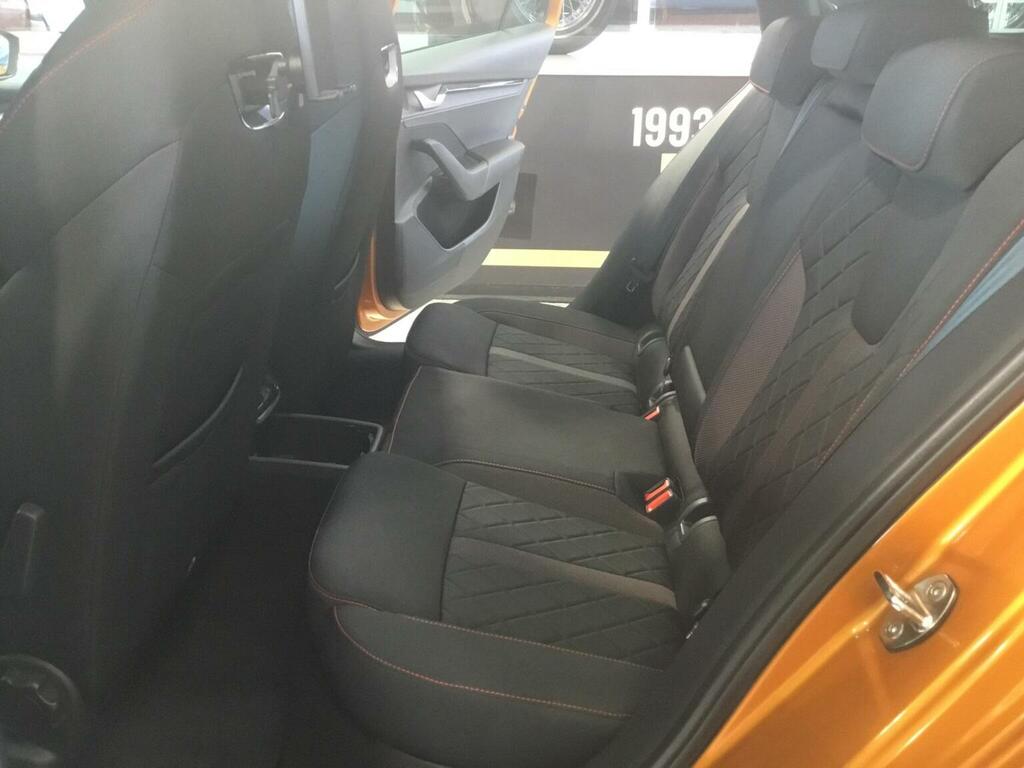 Skoda Octavia Skoda Octavia Estate 2.0 Tdi 150 Sportline White #20