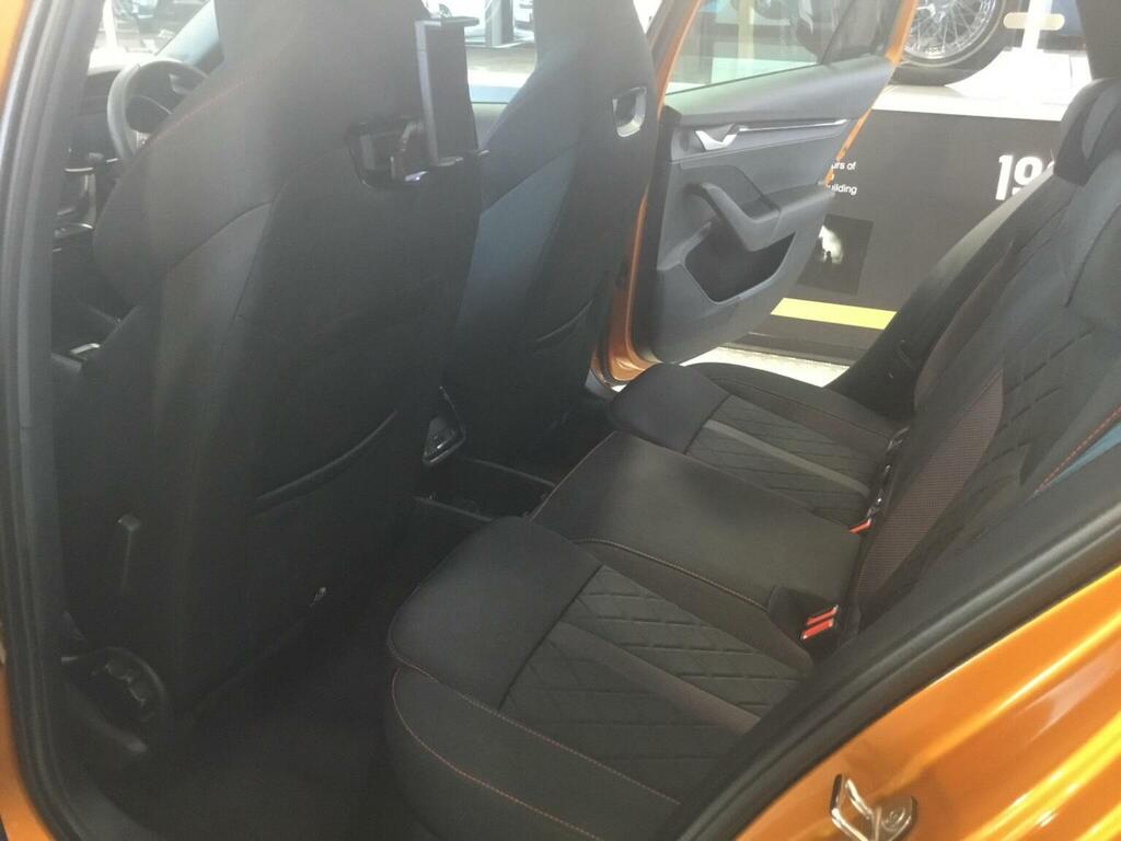 Skoda Octavia Skoda Octavia Estate 2.0 Tdi 150 Sportline White #21