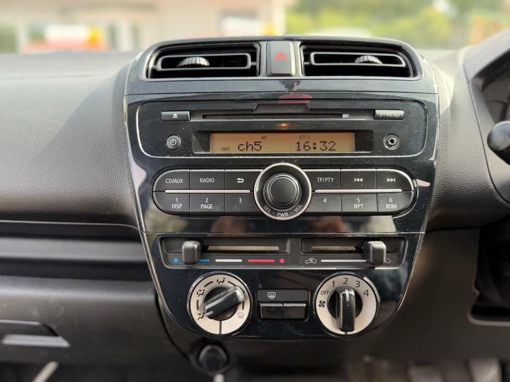 Mitsubishi Mirage 1.0 Ulez Free Fsh 0 Tax 1Yr Mot White #13