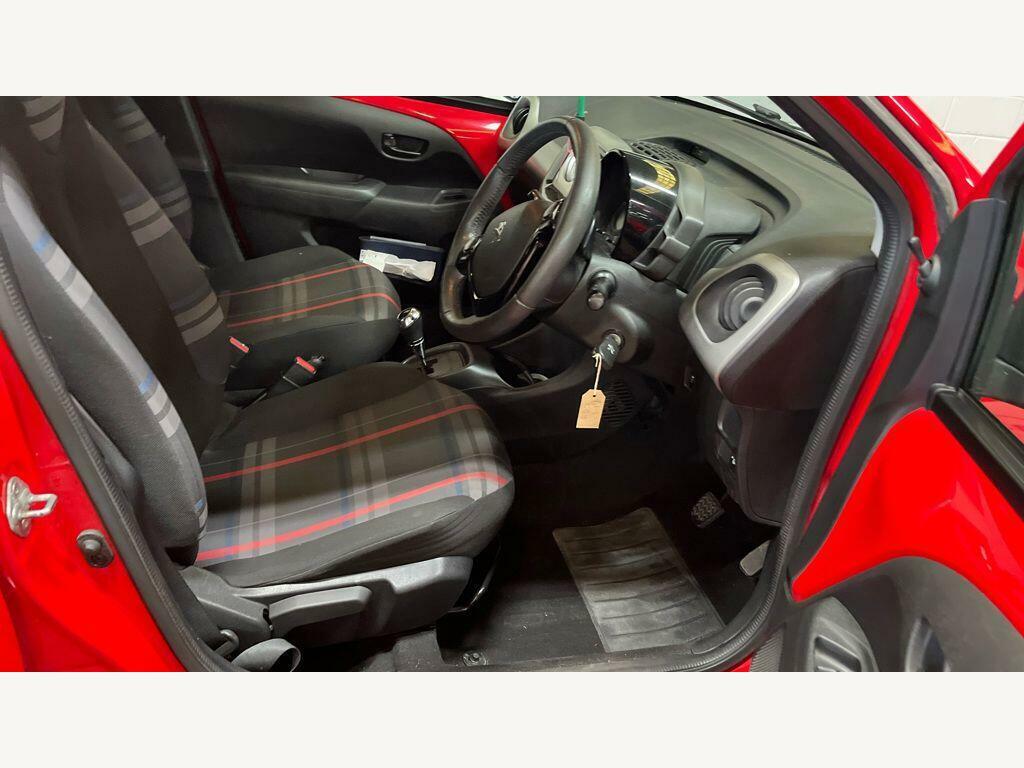 Peugeot 108 1.0 Vti Active 2 Tronic Euro 5 Euro 5 Red #6