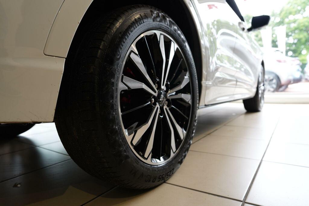 Ford Kuga 1.5T Ecoboost St-line X Edition Suv Man SE23WXD White #2