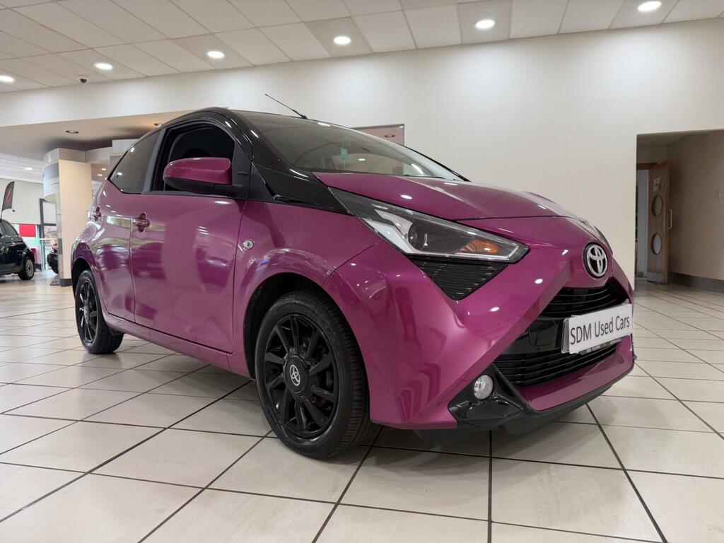 Toyota Aygo 1.0 Vvt-i X-cite Hatchback X-shift Euro Purple