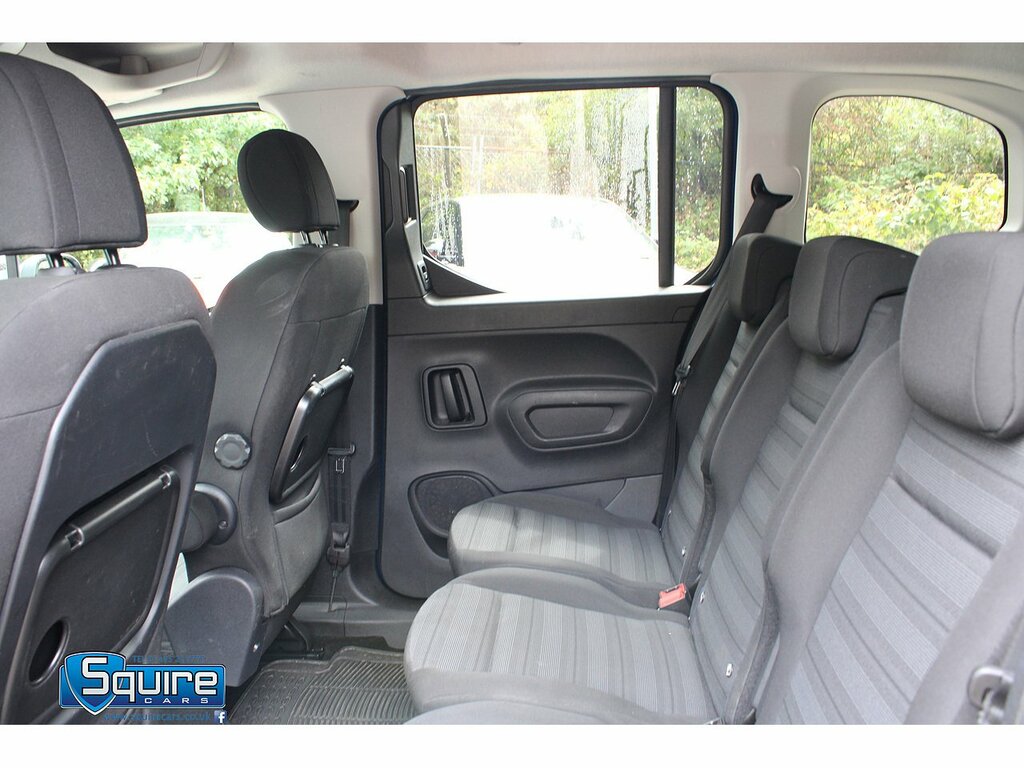 Vauxhall Combo Life Mpv 1.5 Turbo D Se Euro 6 Ss 7 Seat 2021 White #29
