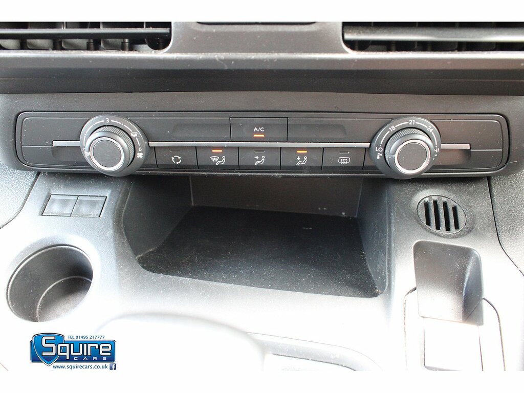 Vauxhall Combo Life Mpv 1.5 Turbo D Se Euro 6 Ss 7 Seat 2021 White #12