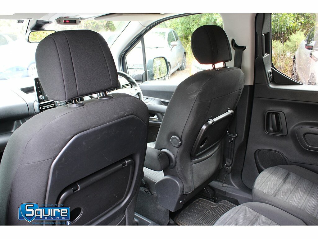 Vauxhall Combo Life Mpv 1.5 Turbo D Se Euro 6 Ss 7 Seat 2021 White #31