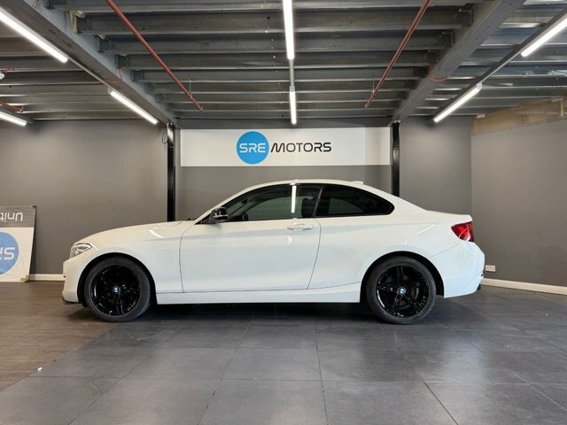 BMW 2 Series Gran Coupe 2014 2.0 220D Sport Coupe Euro 6 White #4