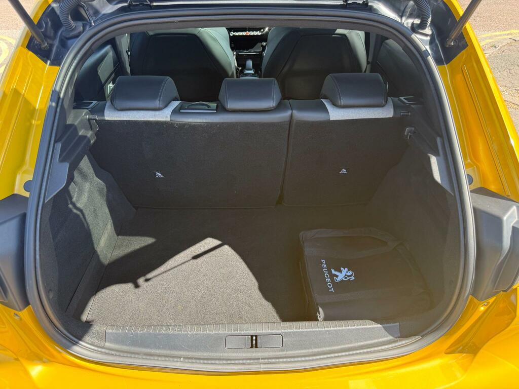 Peugeot e-208 50Kwh Gt Premium  #5