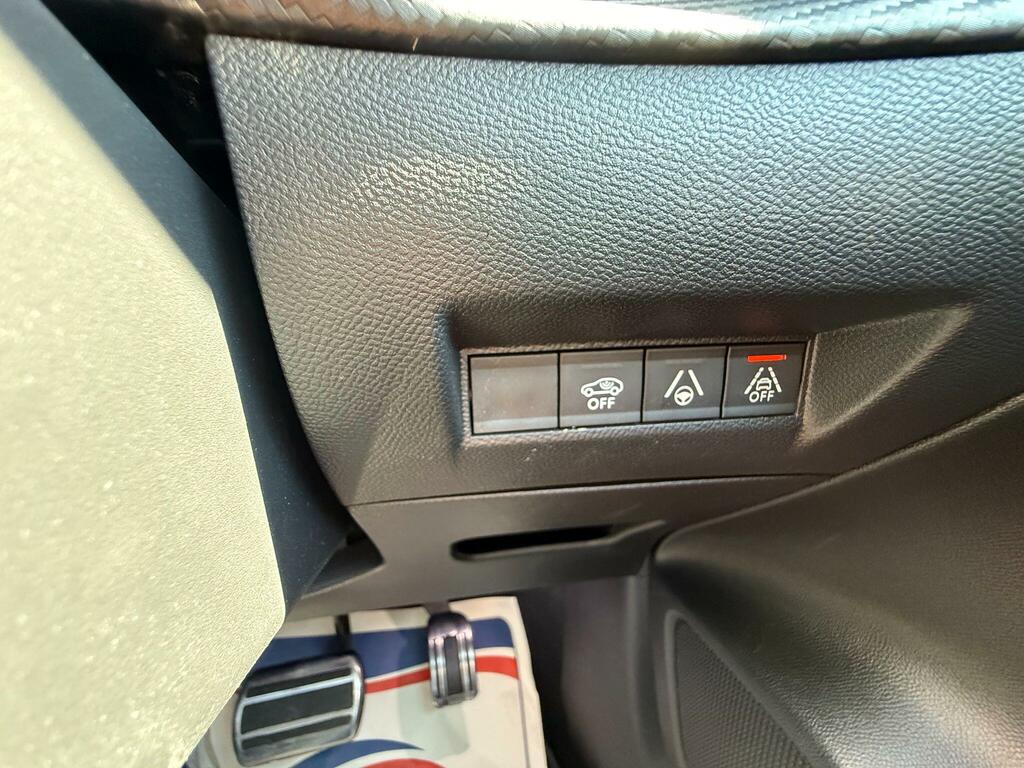 Peugeot e-208 50Kwh Gt Premium  #6