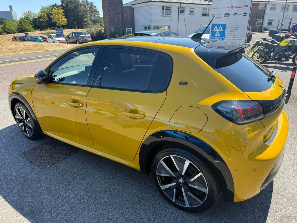 Peugeot e-208 50Kwh Gt Blue #18