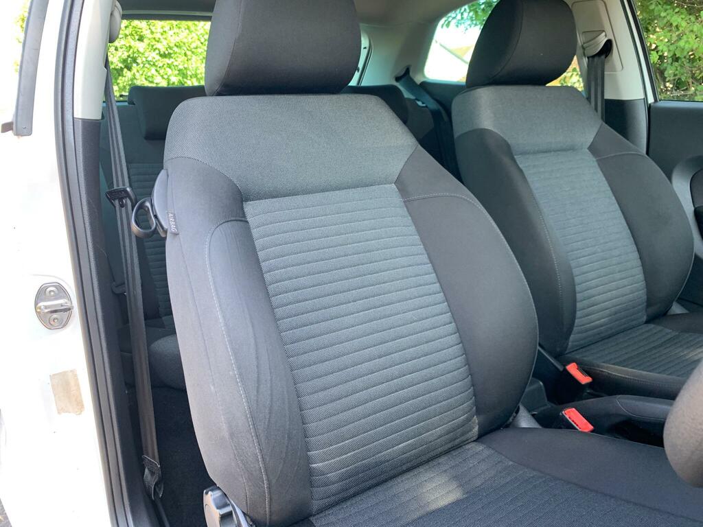 Volkswagen Polo 1.0 Se White #20