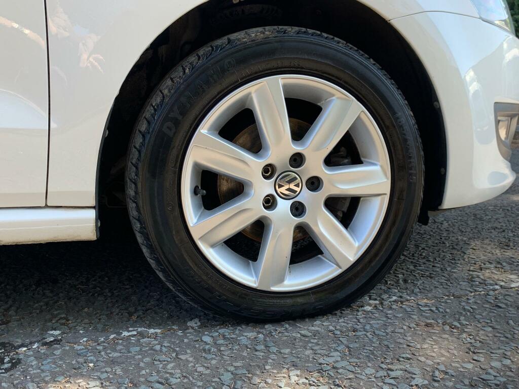 Volkswagen Polo 1.0 Se White #7