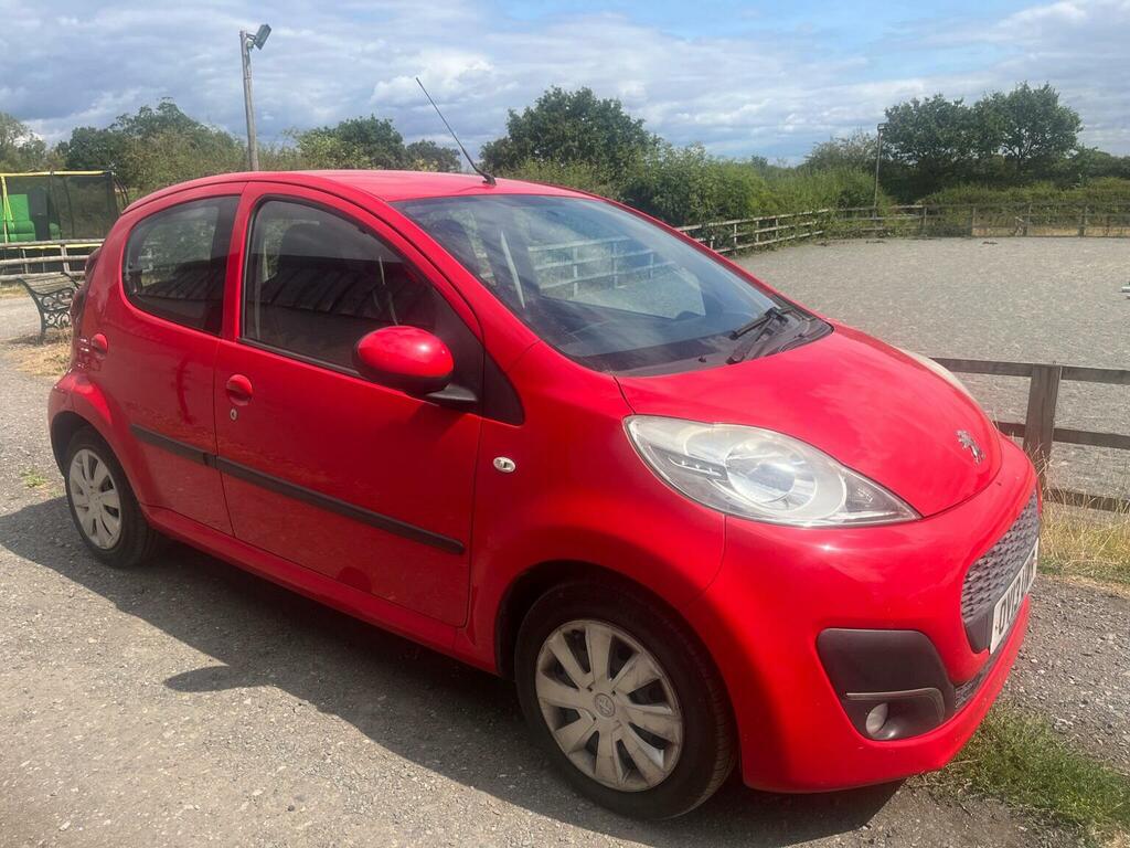 Peugeot 107 1.0 12V Active Euro 5 Red