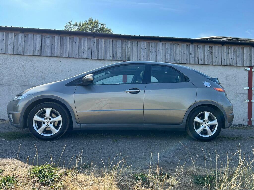 Honda Civic 1.8 I-vtec Es Grey #2