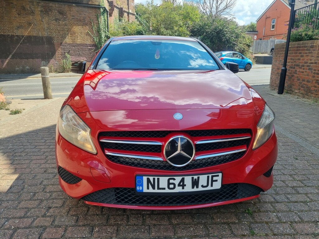 Mercedes-Benz A Class Hatchback 1.5 A180 Cdi Se 2014 NL64WJF Red #2