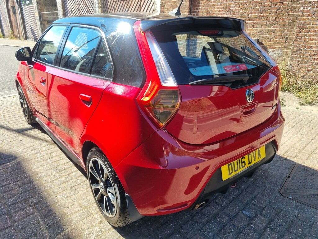 MG MG3 1.5 Vti-tech 3Style Red #4