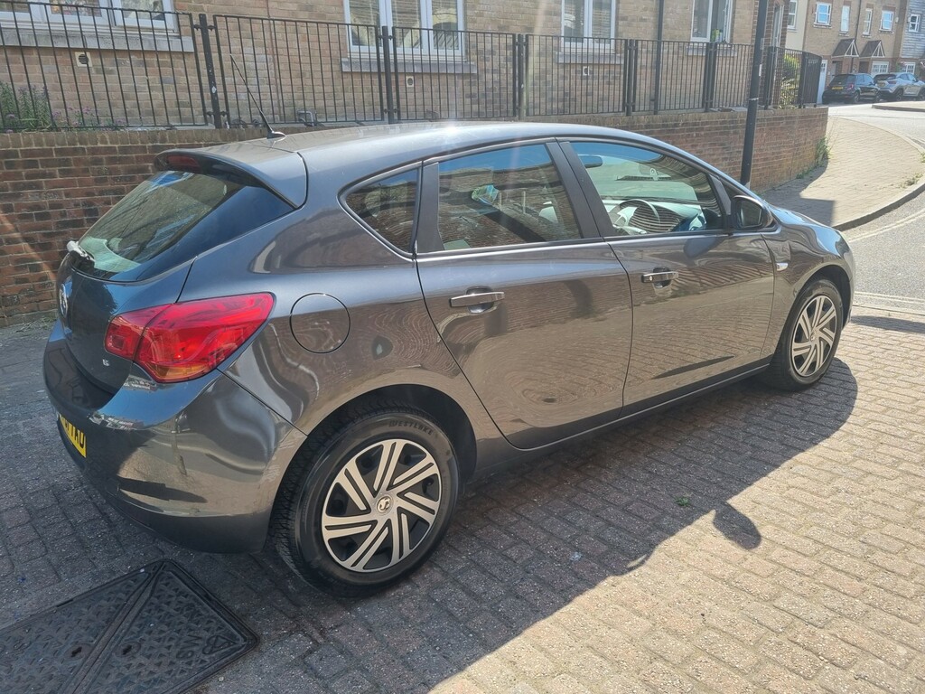 Vauxhall Astra 1.6 16V Exclusiv Grey #4