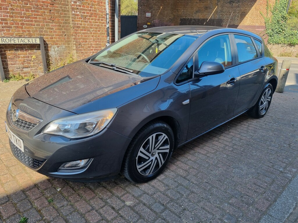 Vauxhall Astra Hatchback 1.6 16V Excite Euro 5 201161 Grey #10