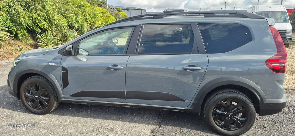 Dacia Jogger 1.0 Tce Extreme Se Euro 6 Ss WG23ZRT Grey #4
