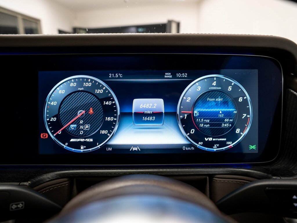 Mercedes-Benz G Class Amg G 63 4Matic Green #31