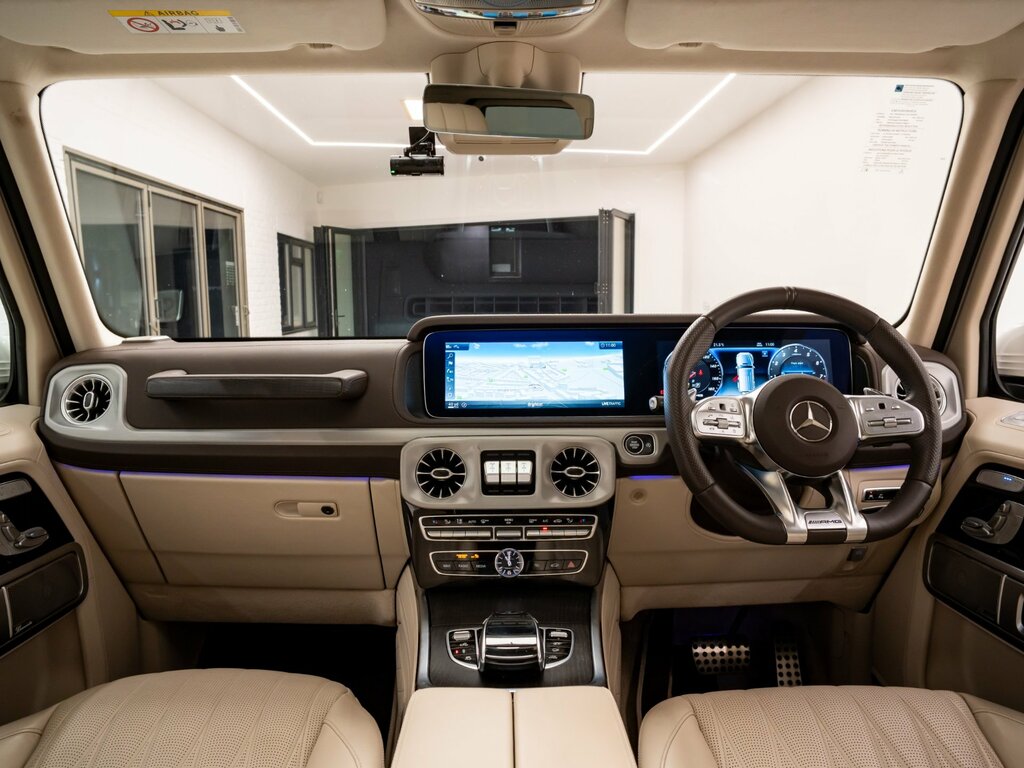 Mercedes-Benz G Class Amg G 63 4Matic Green #65
