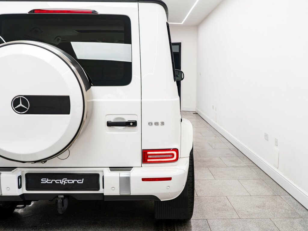 Mercedes-Benz G Class Amg G 63 4Matic Green #13