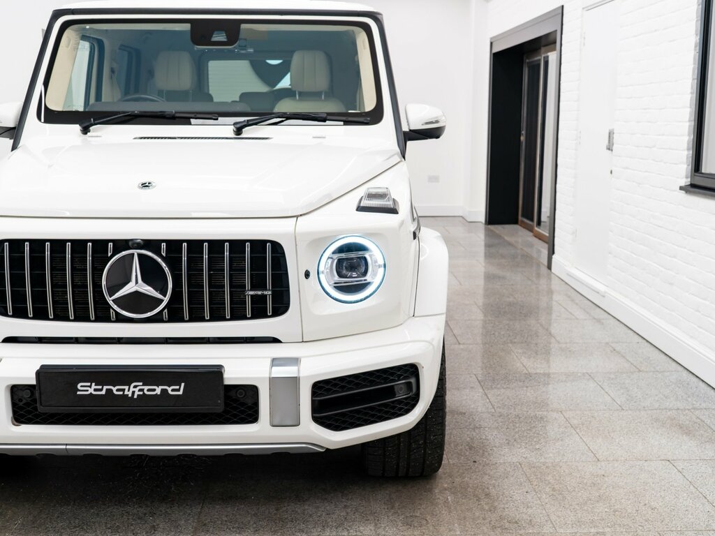 Mercedes-Benz G Class Amg G 63 4Matic Green #22