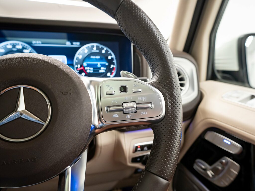 Mercedes-Benz G Class Amg G 63 4Matic Green #33