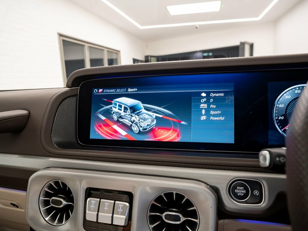 Mercedes-Benz G Class Amg G 63 4Matic Green #56