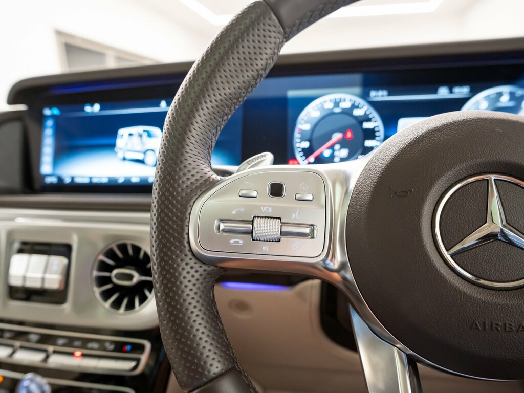Mercedes-Benz G Class Amg G 63 4Matic Green #32