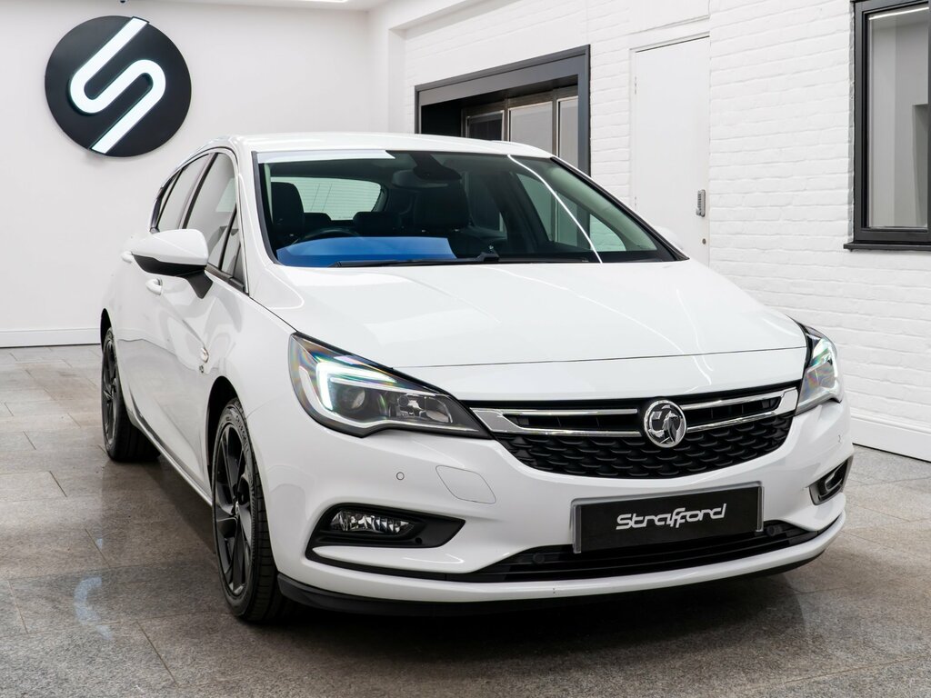 Vauxhall Astra 1.6I Turbo Gpf Elite Nav Hatchback Manu White #2