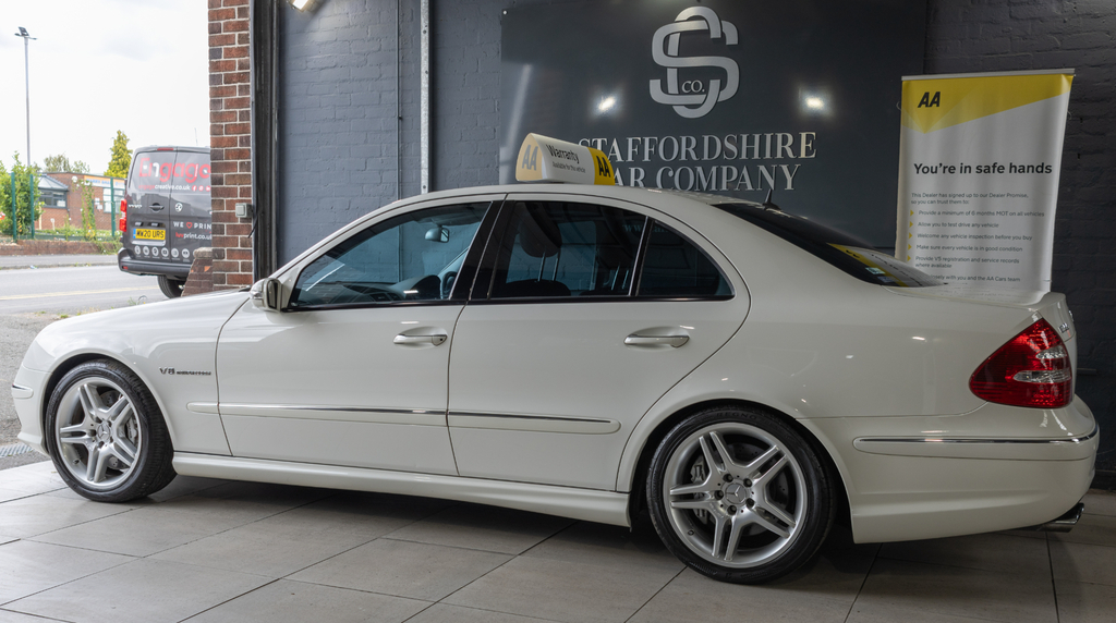 Mercedes-Benz E Class V8 Kompressor #6