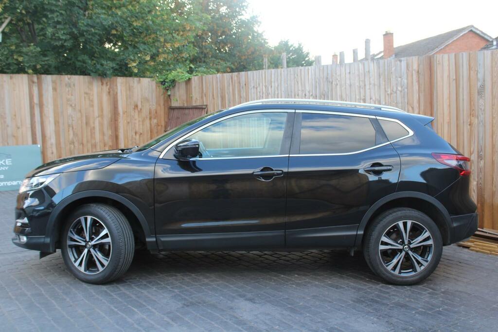 Nissan Qashqai 1.2 Dig-t N-connecta Black #6