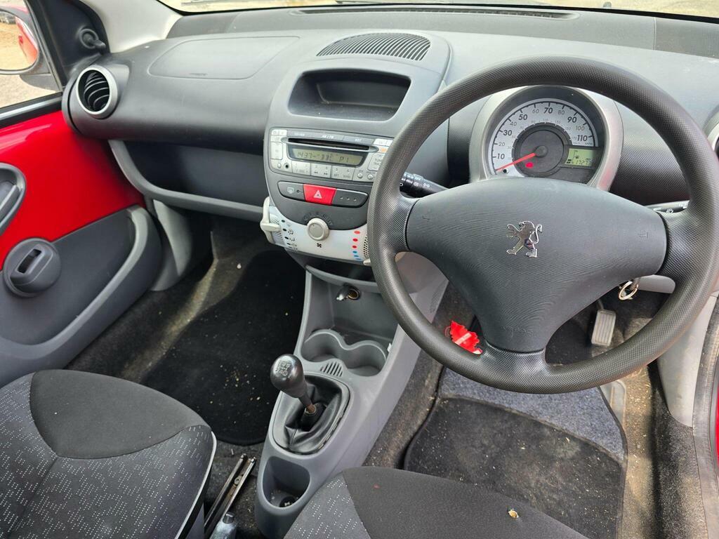 Peugeot 107 Automatic Urban Silver #11