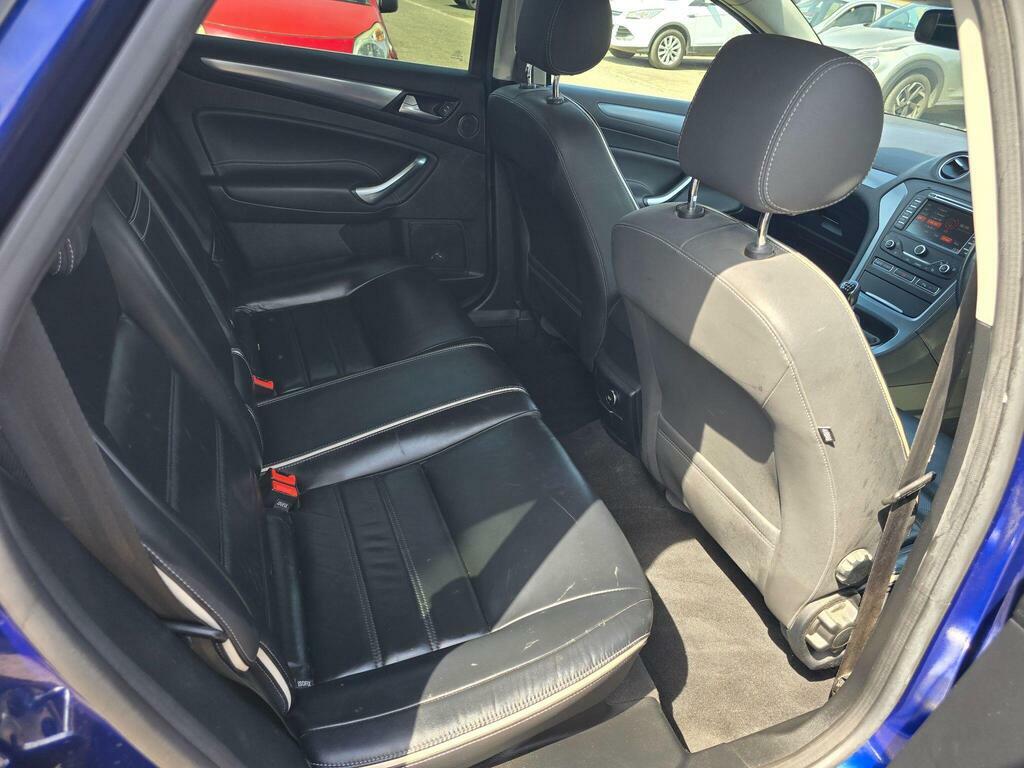 Ford Mondeo Hatchback 1.6T Ecoboost Titanium X Business Editio Red #12