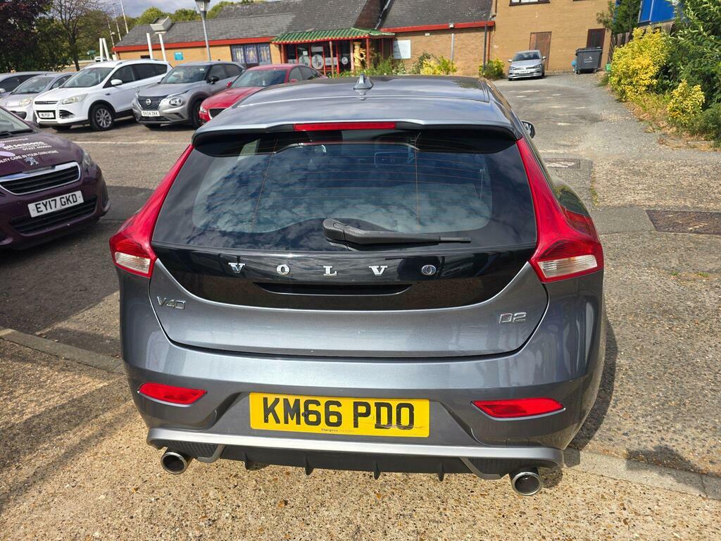 Volvo V40 2.0 D2 R-design Euro 6 S S Grey #4