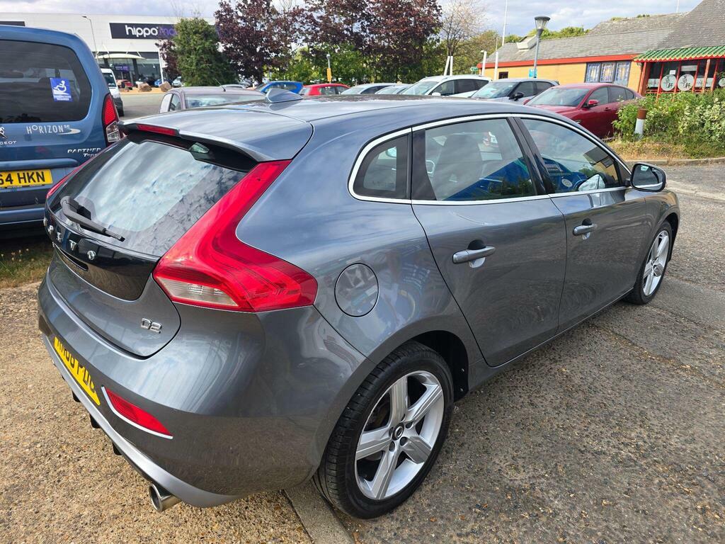 Volvo V40 2.0 D2 R-design Euro 6 S S Grey #3