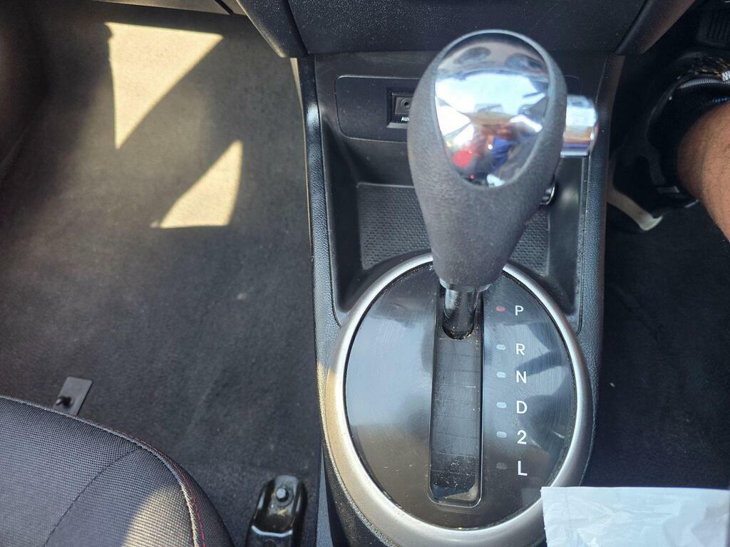 Hyundai I20 1.4 Comfort Euro 4 Silver #15