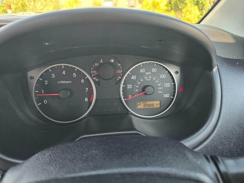 Hyundai I20 1.4 Comfort Euro 4 Silver #20