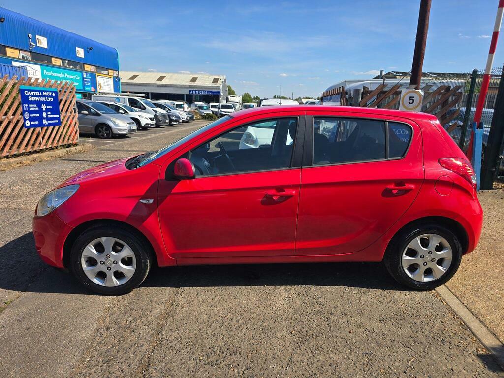 Hyundai I20 1.4 Comfort Euro 4 Silver #7