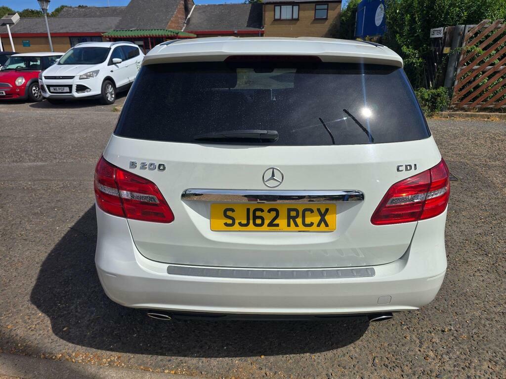 Mercedes-Benz B Class 1.8 B200 Cdi Blueefficiency Sport Euro 5 S S White #4