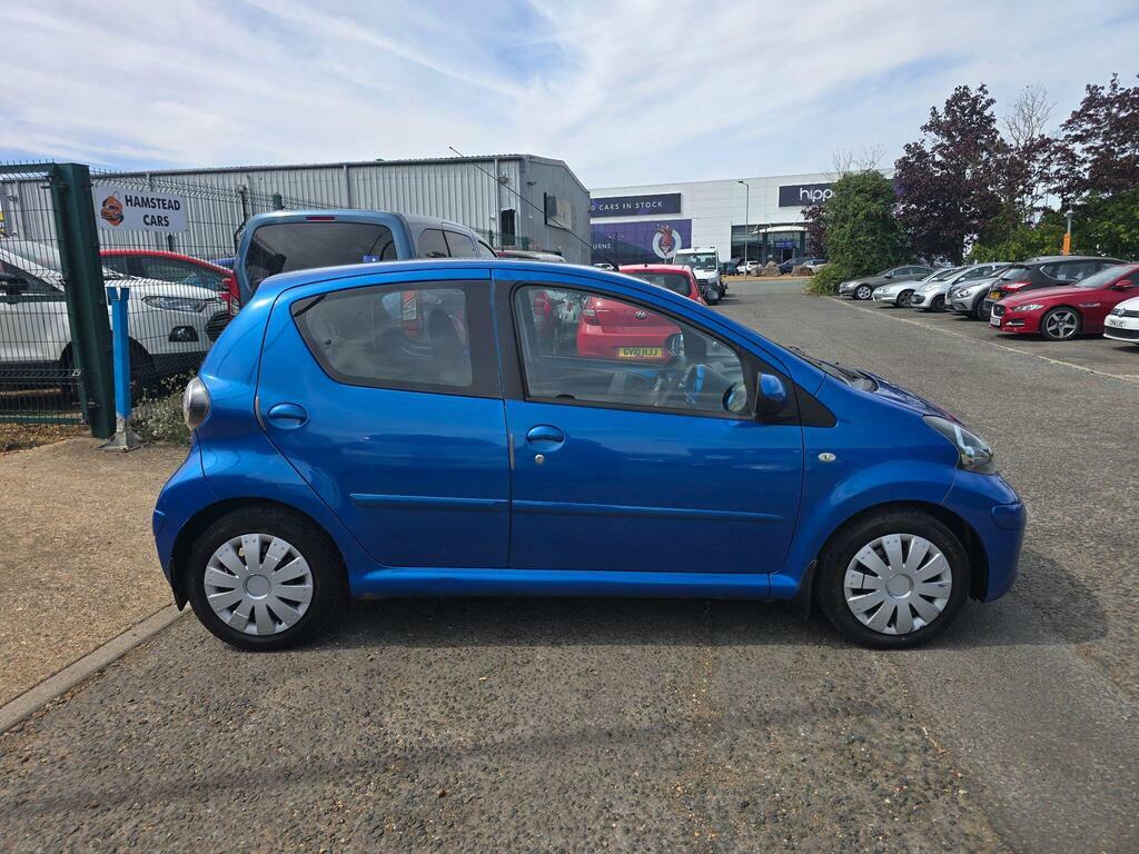 Toyota Aygo 1.0 Vvt-i Blue Euro 4 Blue #2