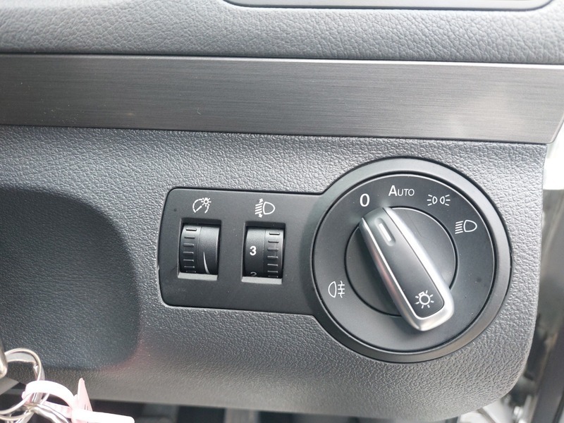 Volkswagen Touran Mpv Red #22