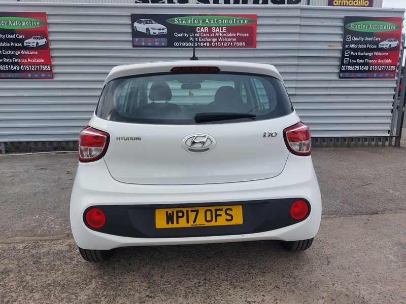 Hyundai I10 Se White #5
