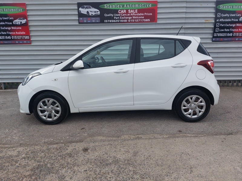 Hyundai I10 Se White #4