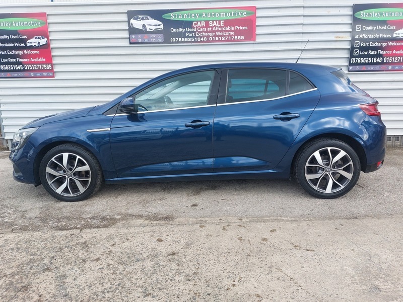 Renault Megane Dynamique S Nav Dci Blue #4